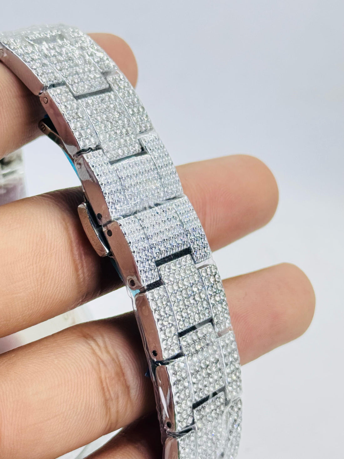 Kamri Imperial Ice – Roman Bling Edition